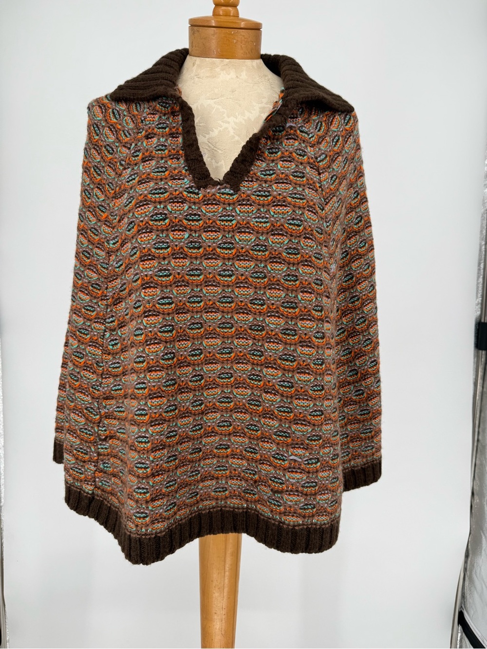Women’s Short Knit Brown, Orange & Blue Collared Cape